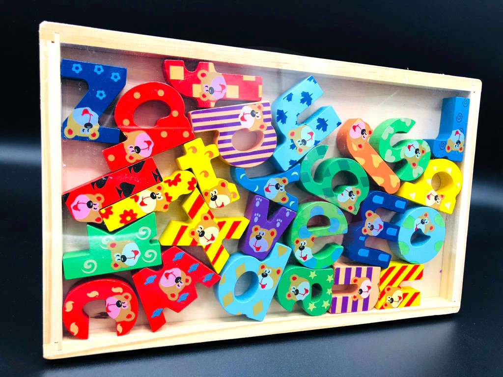  High Quality Wooden Capital Alphabet a-z with Colorful