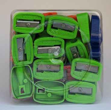 bahadur branded 126 sharpener plastic green jar